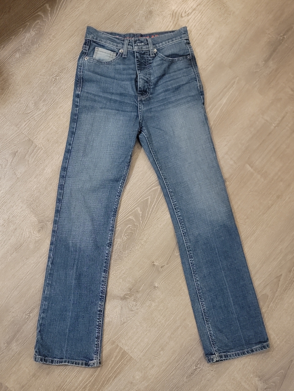 Classic Straight-Leg Jeans in Medium Blue Denim Cruel Demin Skylar Size 26